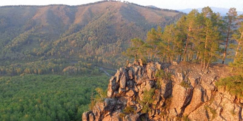 Гора «Красный камень»